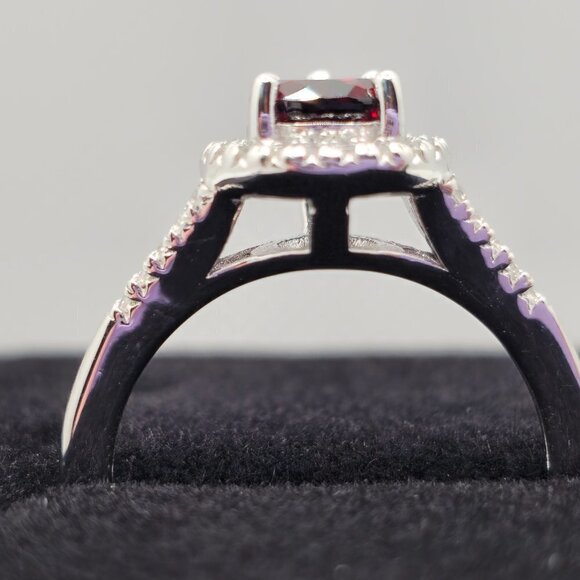 Red Garnet & White Zircon Sterling Silver Ring Size 7 - Picture 6 of 7